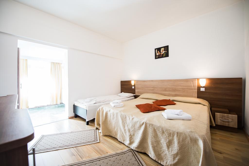 Gura Diham Hotel Szászbuda Kültér fotó