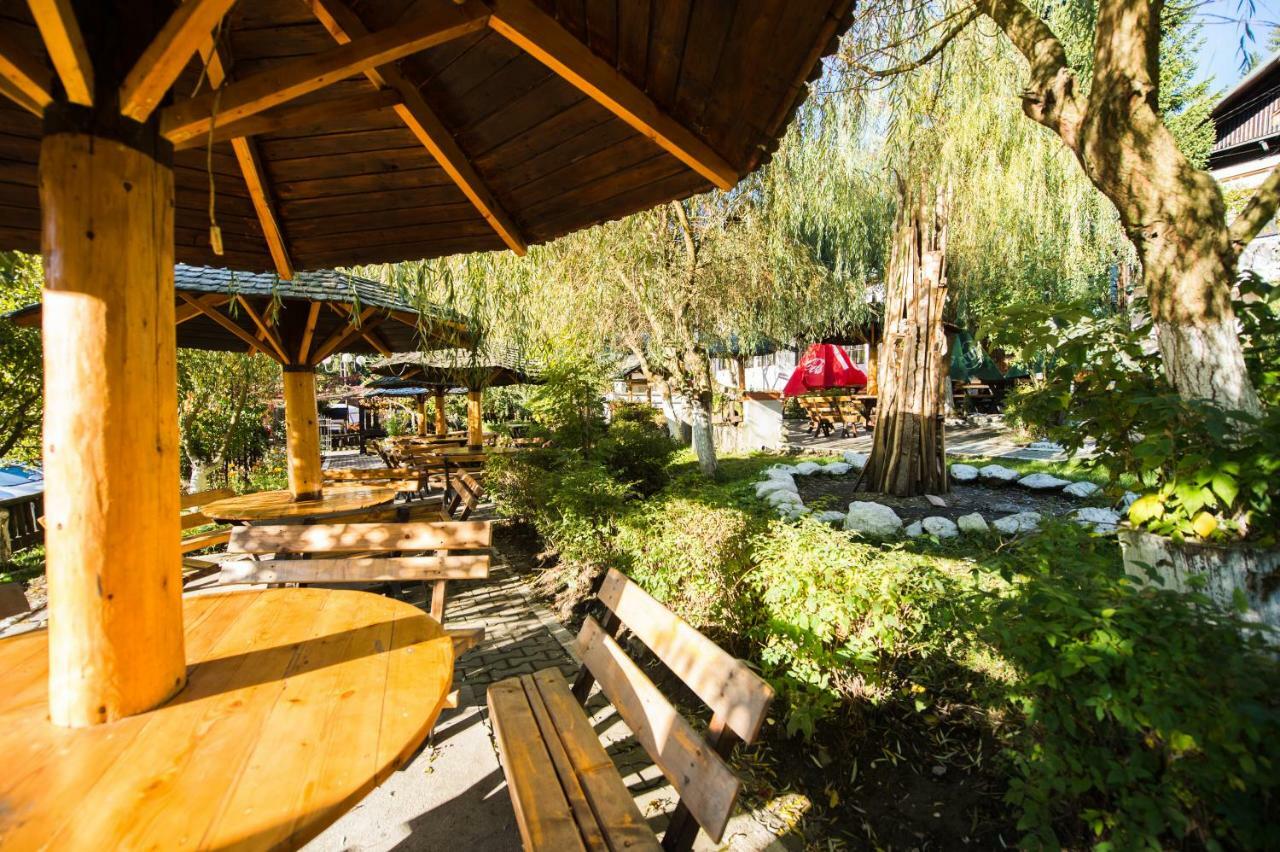 Gura Diham Hotel Szászbuda Kültér fotó